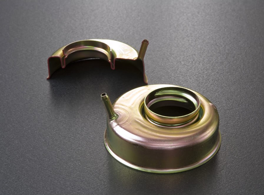 工法転換：3部品同時一体化